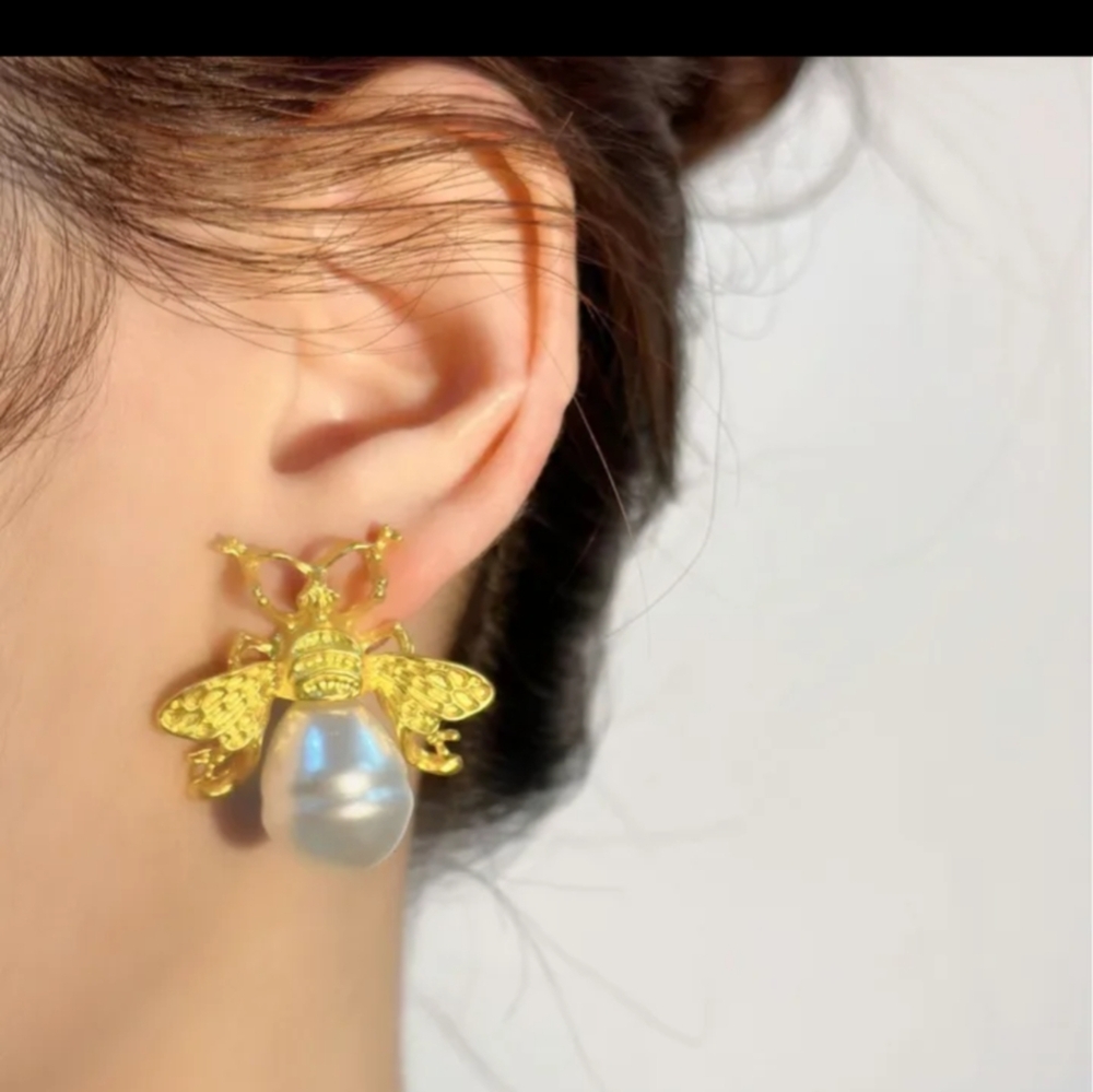 Earring